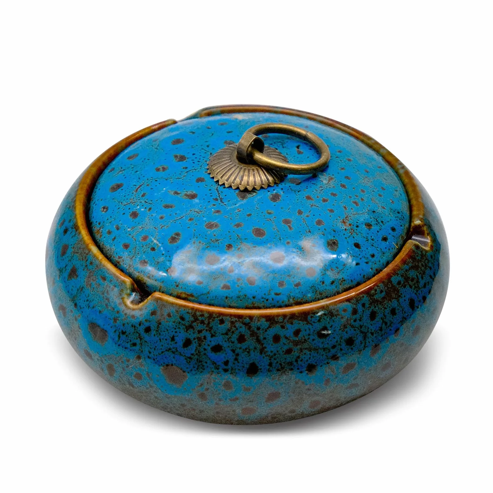 Ceramiczna popielniczka z pokrywką 10,7 x 6,4 cm