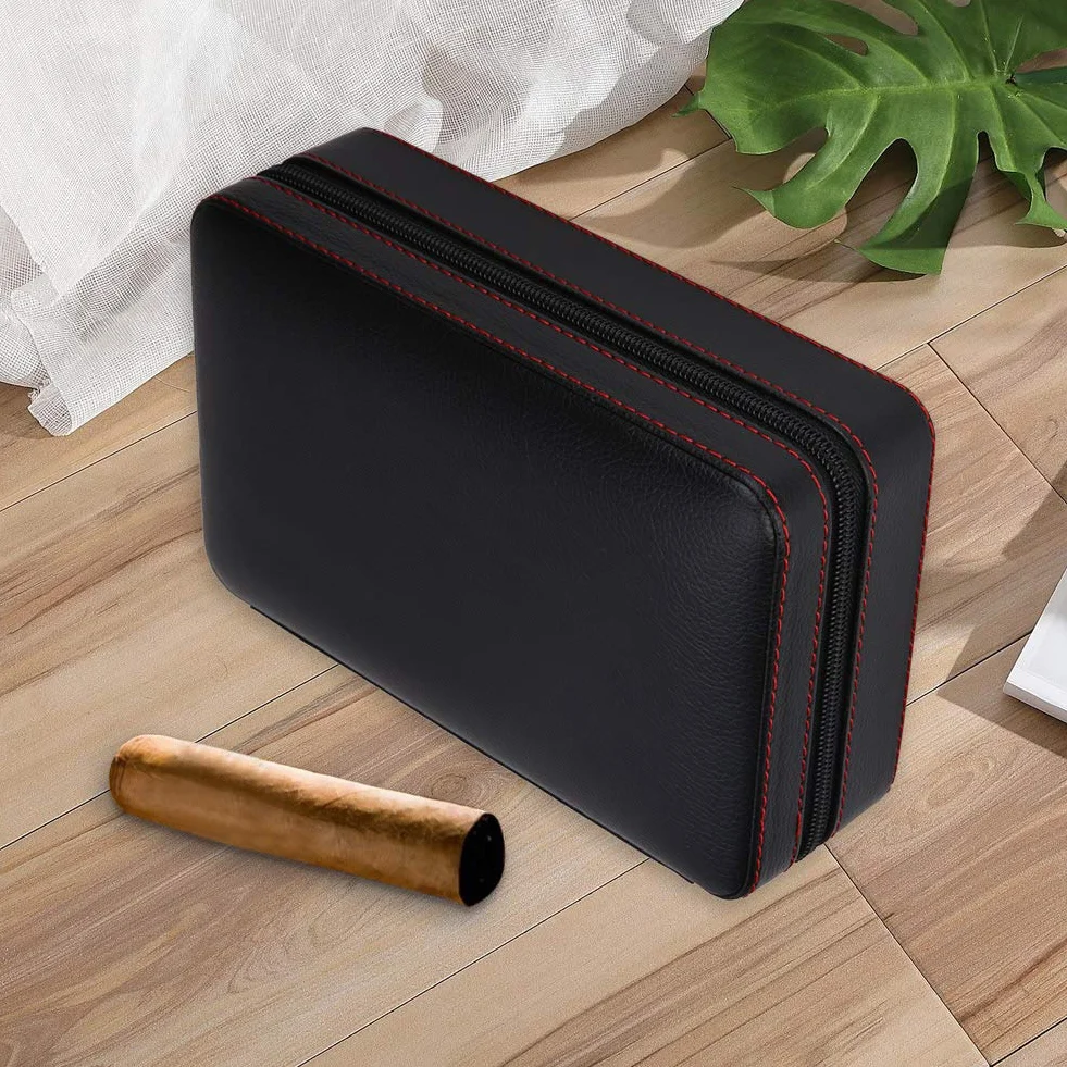 Skórzany humidor cedrowy na 4 cygara, przenośny zestaw do cygar