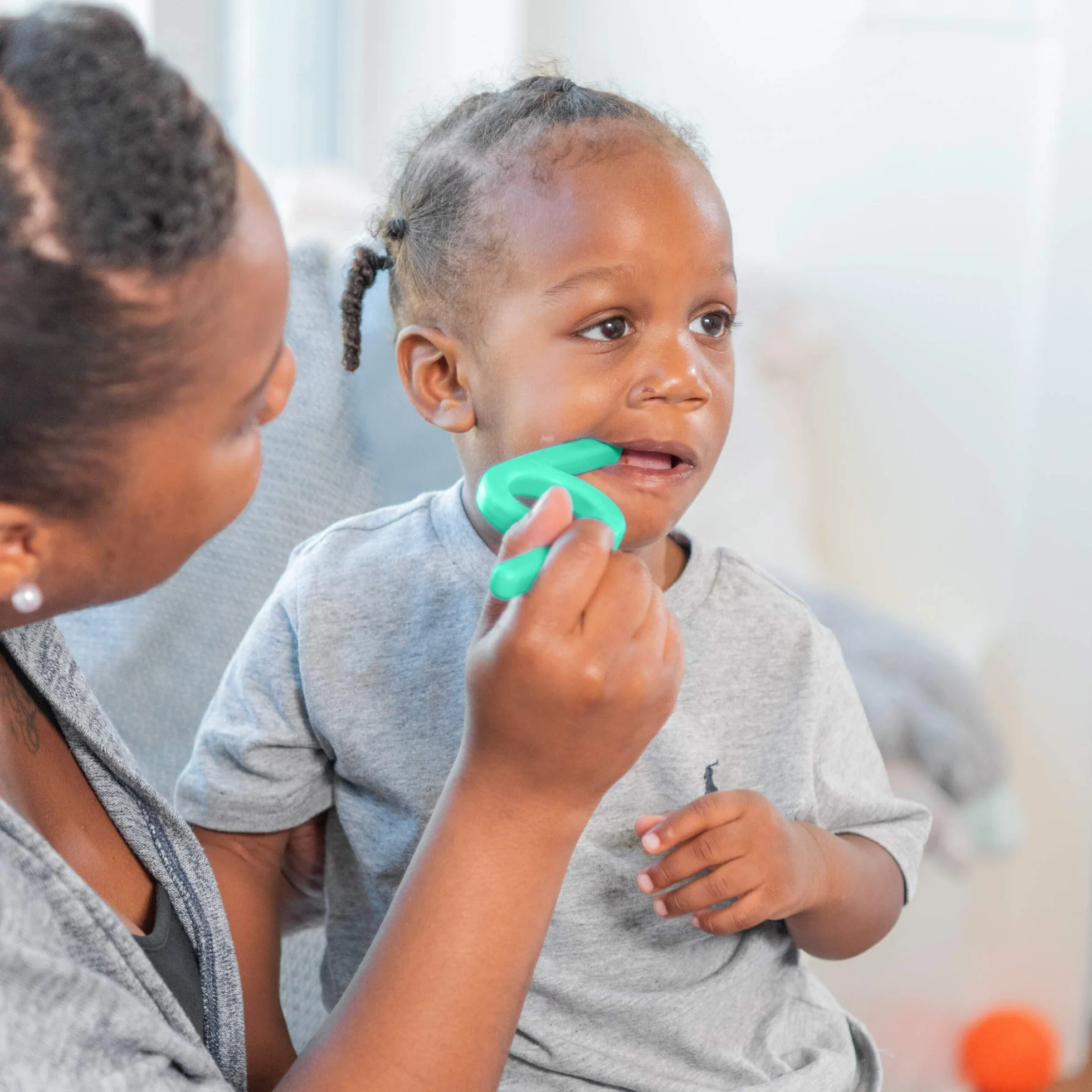 TalkTools Chewy Combo Green and Purple - Oral Motor Sensory Tool dla małych dzieci i dzieci, poprawia żucie, gryzienie i przejrzystość mowy, alternatywa dla bezpiecznej i dotykowej terapii |