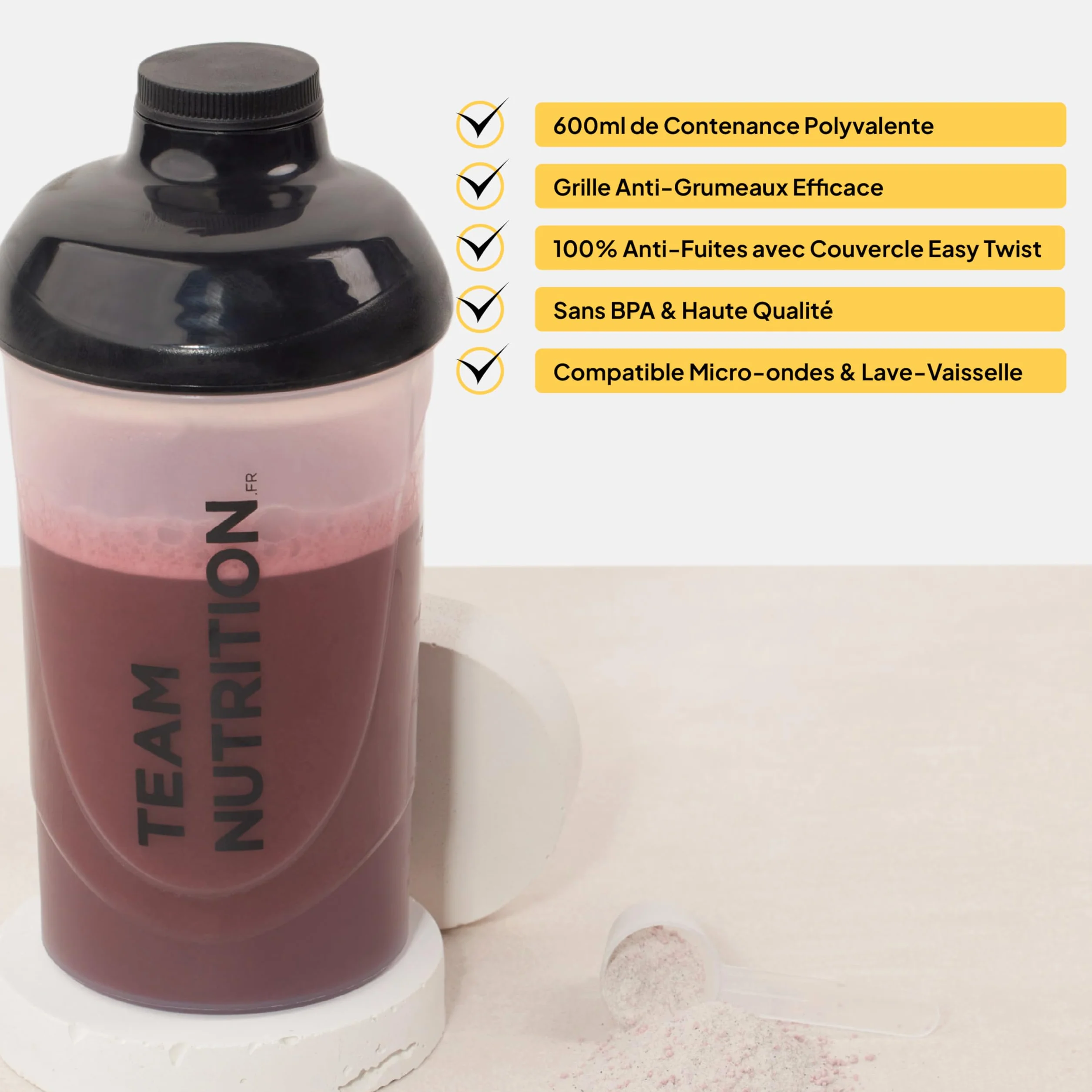 Team Nutrition Shaker Protein 600 ml, siatka zapobiegająca grudkom, nie zawiera BPA, odporna i zapobiegająca przeciekaniu, idealna do wstrząsów, BCAA, napojów przed treningiem | Shaker z podziałem i