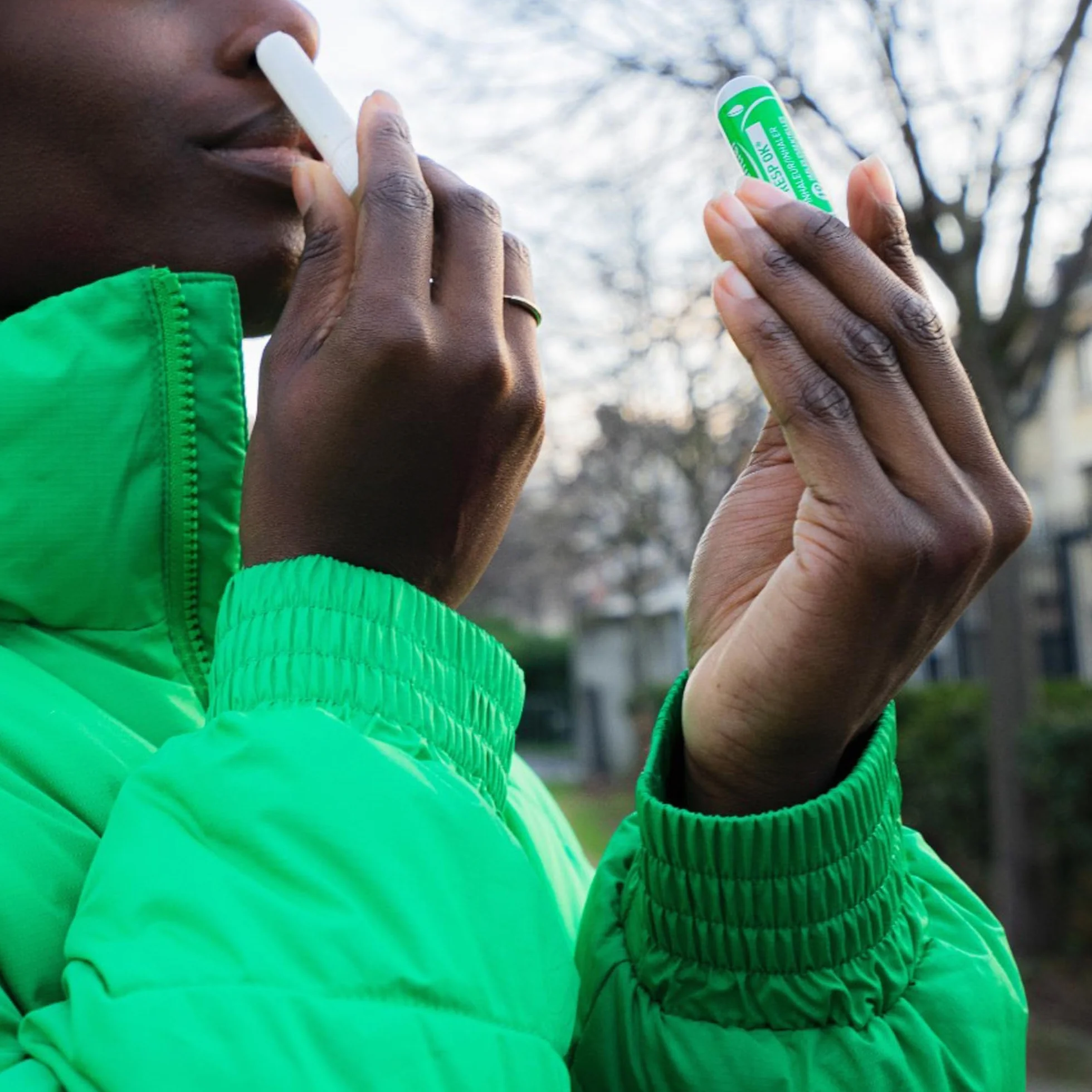 Puressentiel Resp Ok inhalator z organicznymi olejkami eterycznymi naturalny mentol i kamfora 1 ml