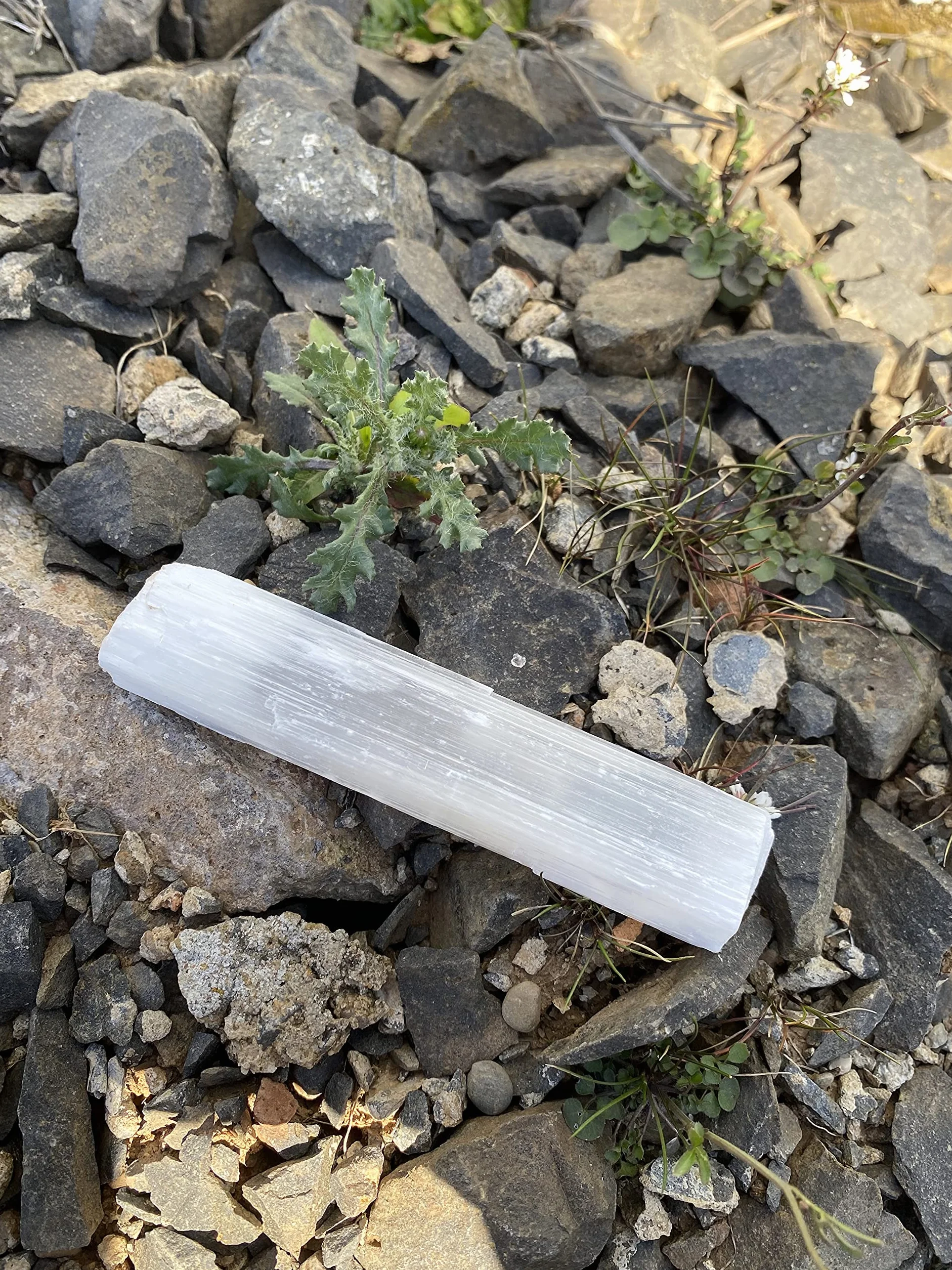 Selenit Crystal kamień energetyczny kamień leczniczy selenit uzdrawiające kryształy kamienie szlachetne geo kryształ Maroko