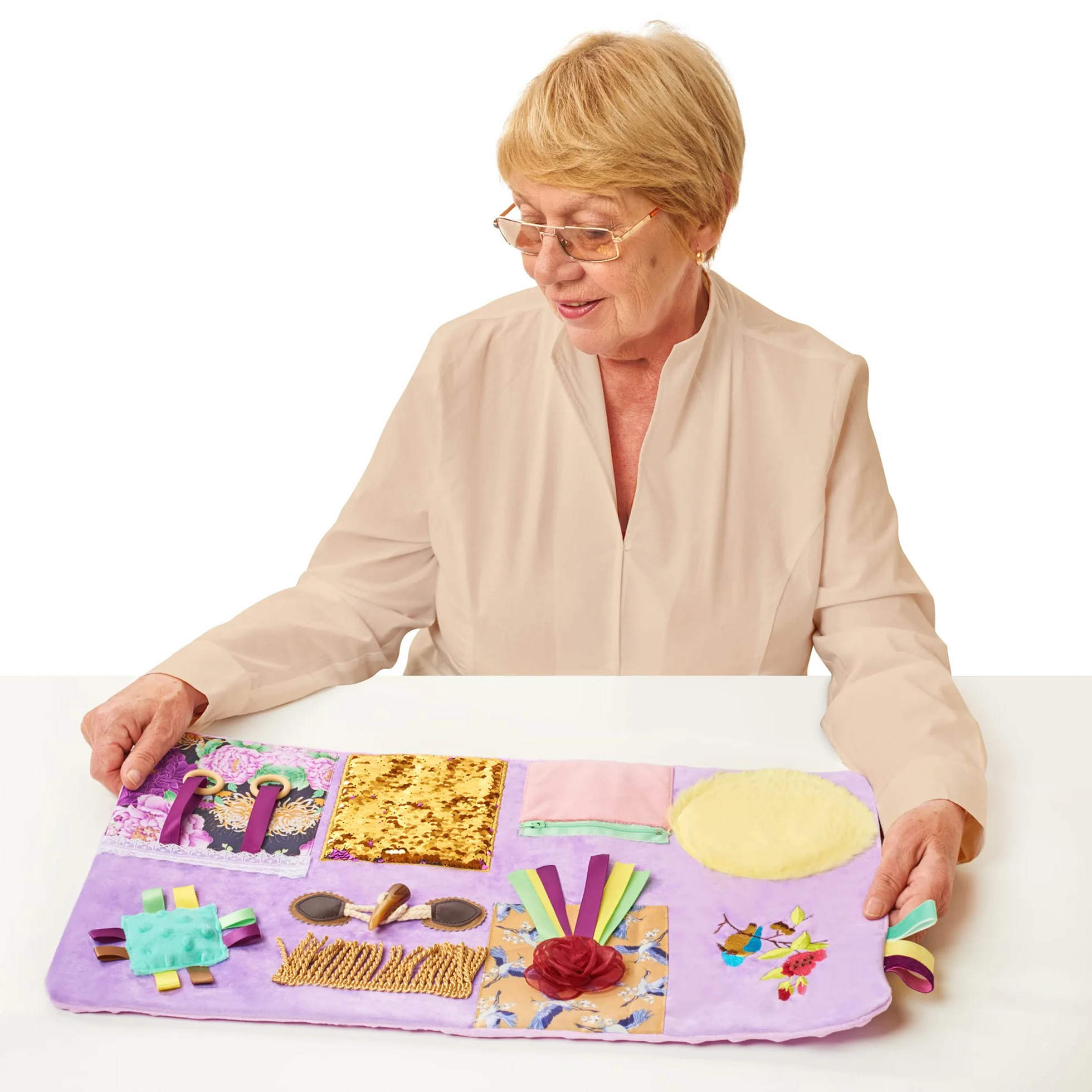 Koc sensoryczny na demencję dla seniorów, pomaga w Alzheimerze i zespole