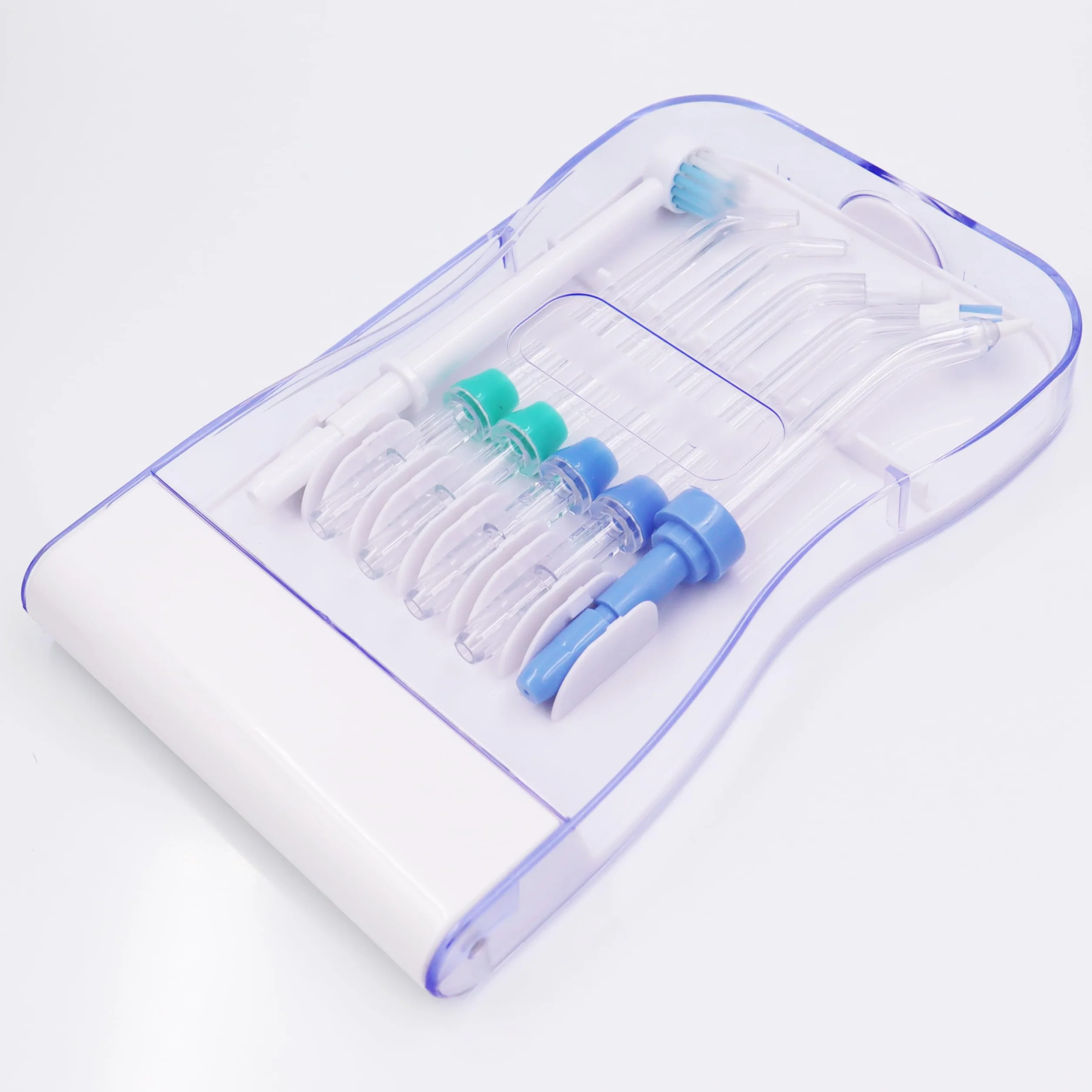 Wymienne końcówki kompatybilne z irygatorem wodnym Waterpik, części zamienne do irygatorów wodnych, kompatybilne z irygatorem jamy ustnej Waterpik, etui do przechowywania i 6 wymiennych końcówek