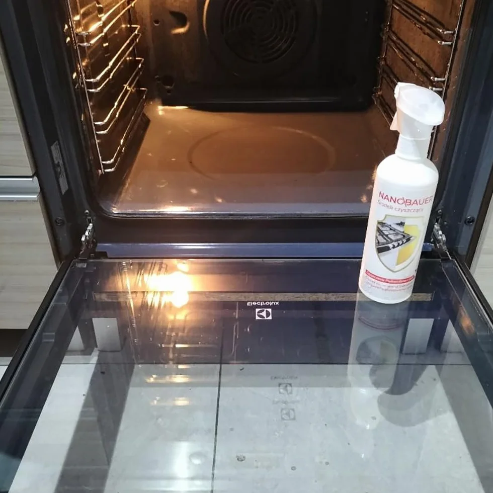 Skuteczny, silnie czyszczący płyn do usuwania przypalonych zabrudzeń | NANOBAUER Środek do czyszczenia piekarników i grilli | Spray | Pojemność 500 ml
