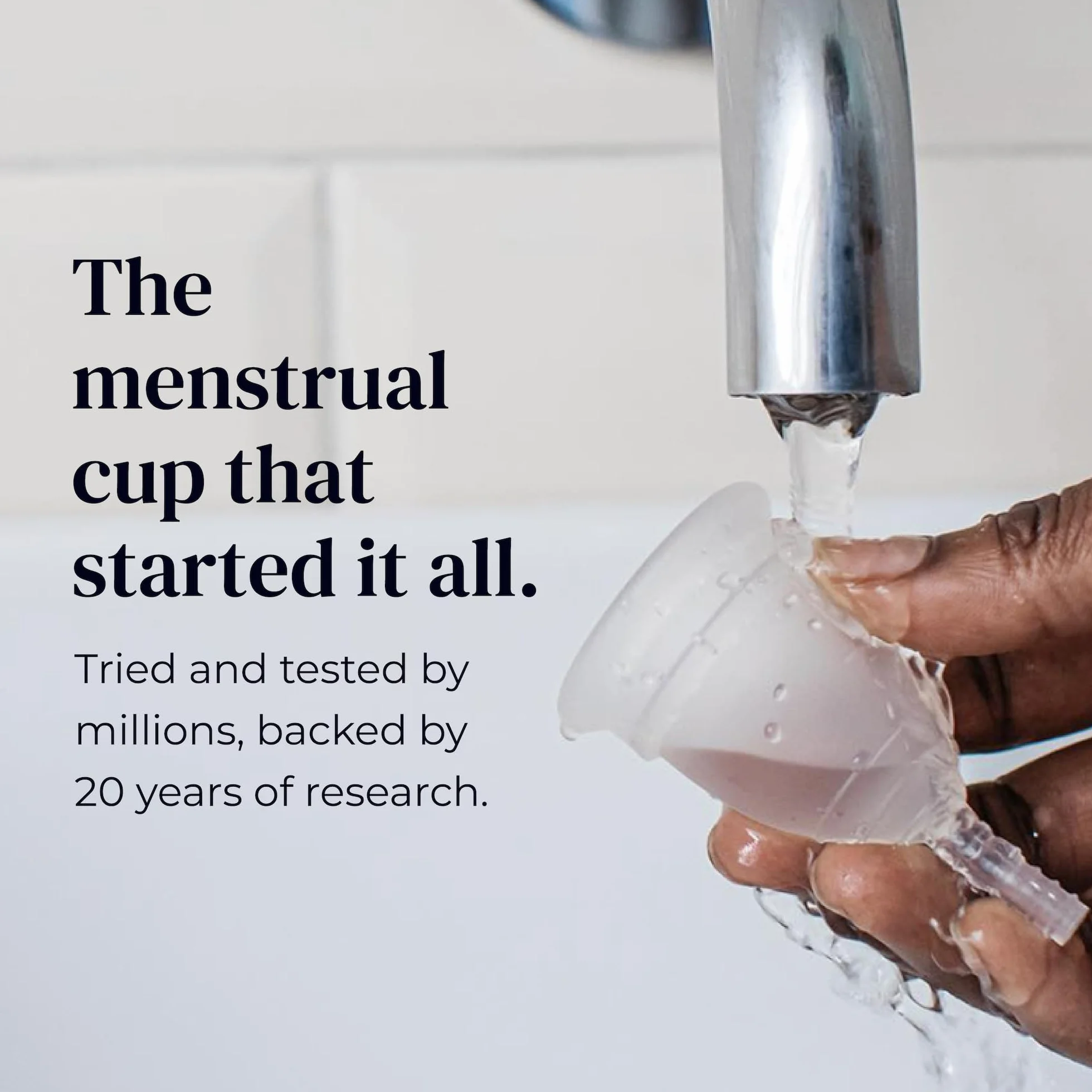 Mooncup silikonowy kubeczek menstruacyjny wielokrotnego użytku rozmiar B 30 lat lub mniej