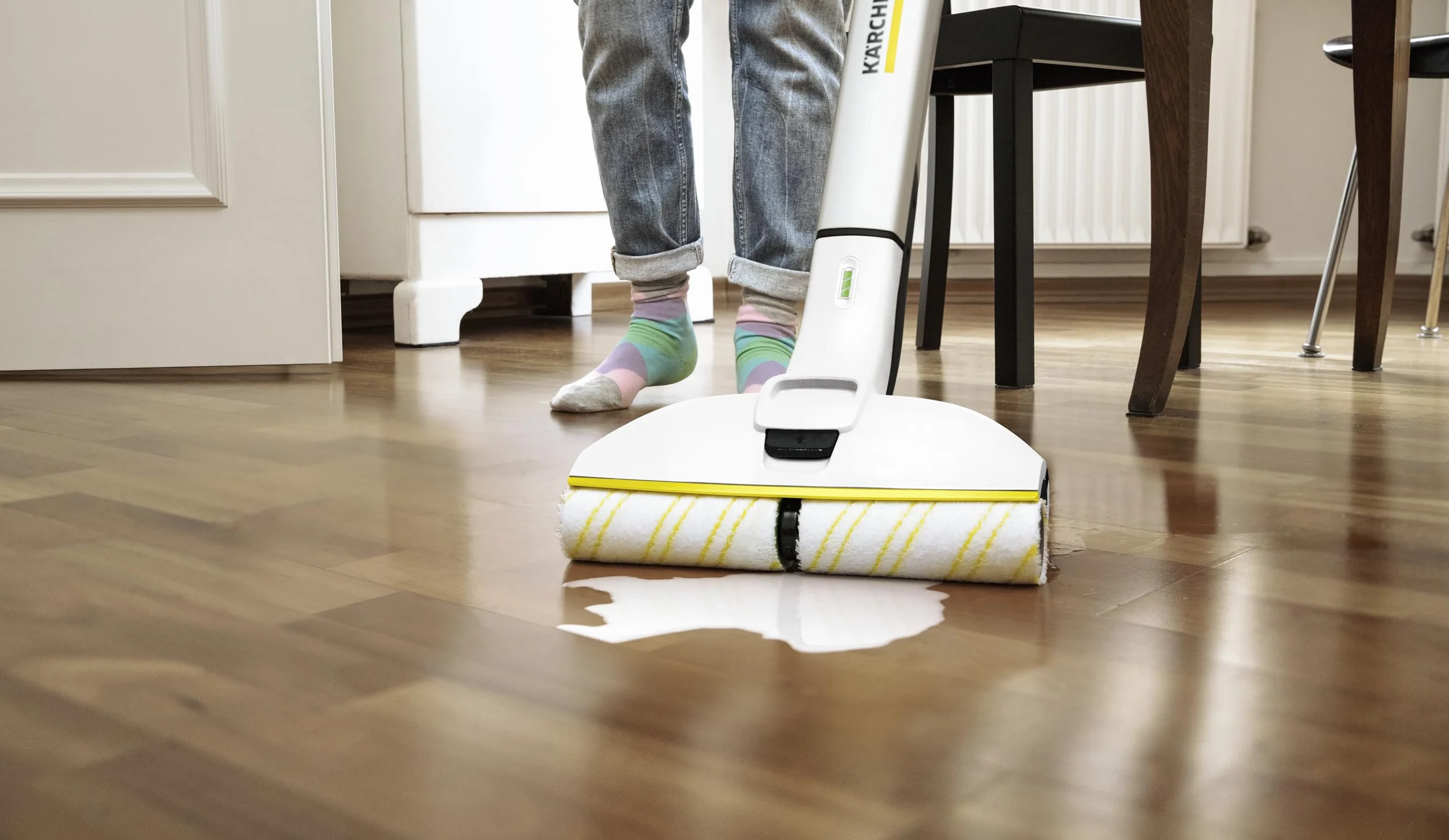 Kärcher EWM 2 Bezprzewodowy Mop Elektryczny 2 Rolki Mikrofibra 20 min 60 m²