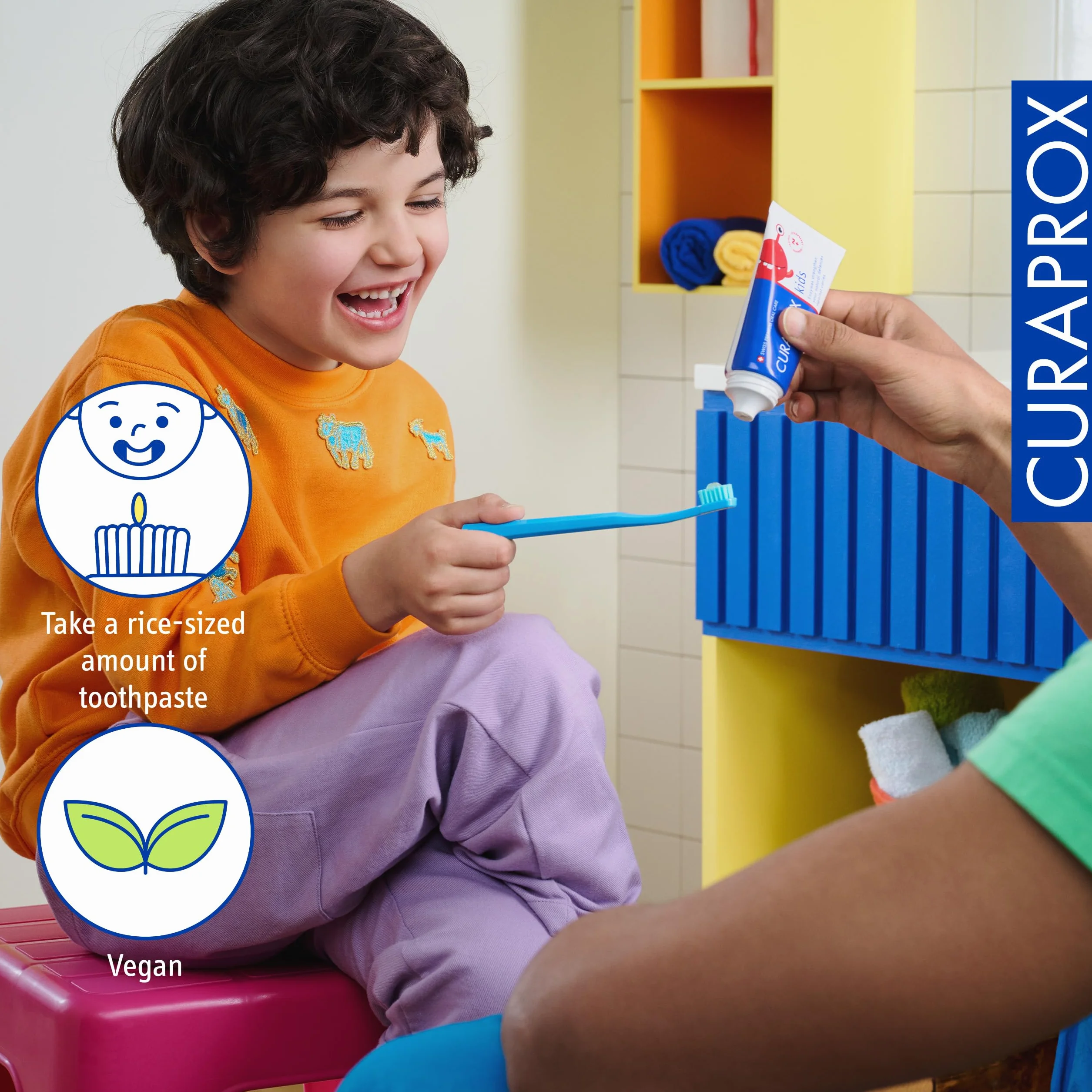 Curaprox kids Pasta do zębów – wiek 2+ / smak truskawkowy/chroni zęby mleczne fluorem 950 ppm/delikatna formuła / 60 ml/Made in Switzerland
