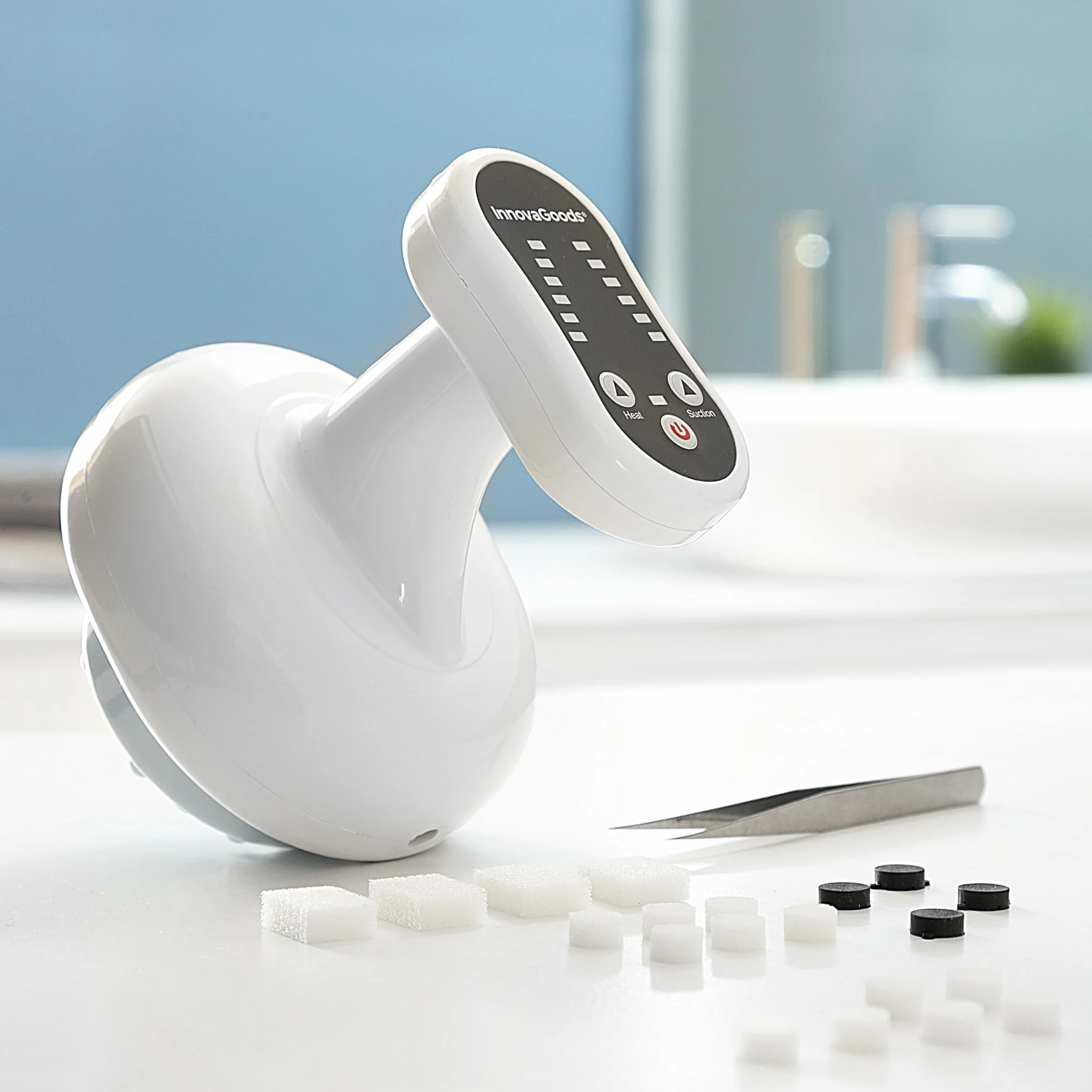 InnovaGoods® Masażer próżniowo-grzewczy do zmniejszania cellulitu CellOut, ładowany, redukuje cellulit i ujędrnia skórę, z 3 stopniami próżni i ciepłem, idealny do użytku domowego i w siłowni.