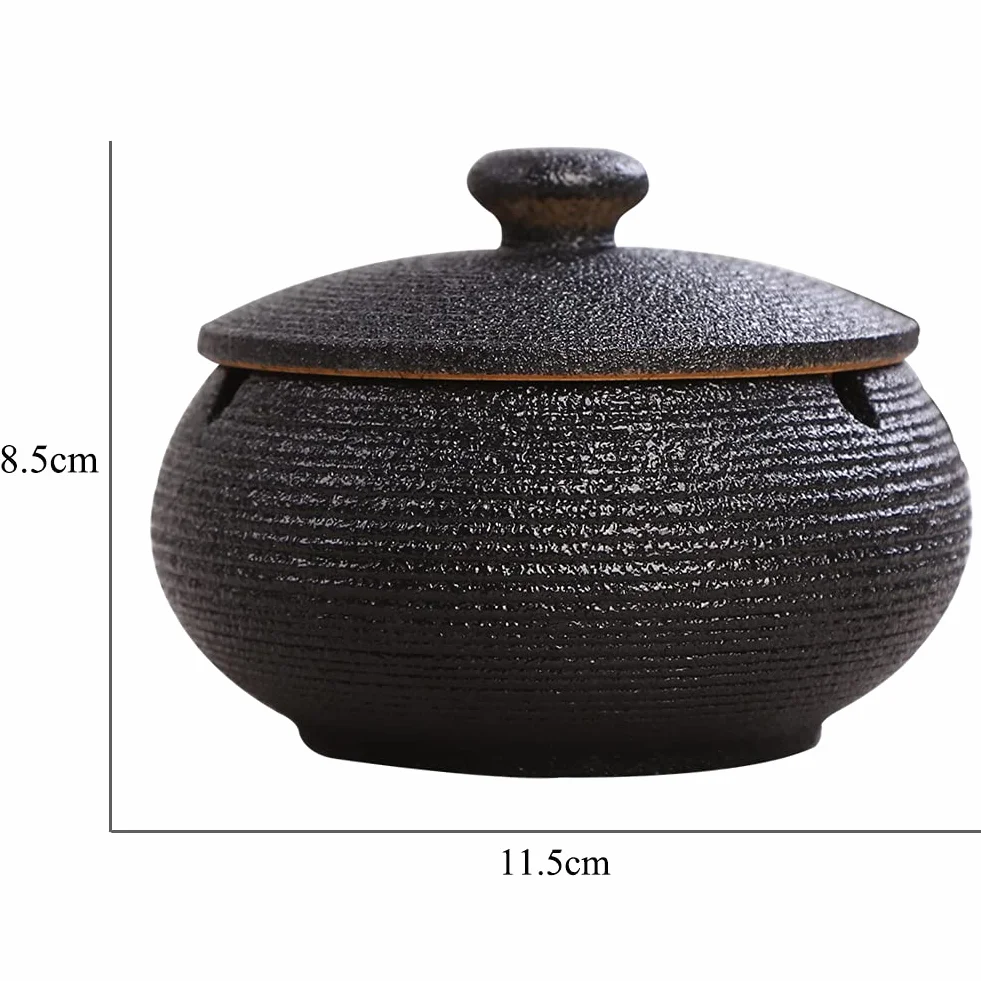 Panngu Popielniczka przeciwwiatrowa ceramiczna retro z pokrywką 11,5 x 8,5 cm