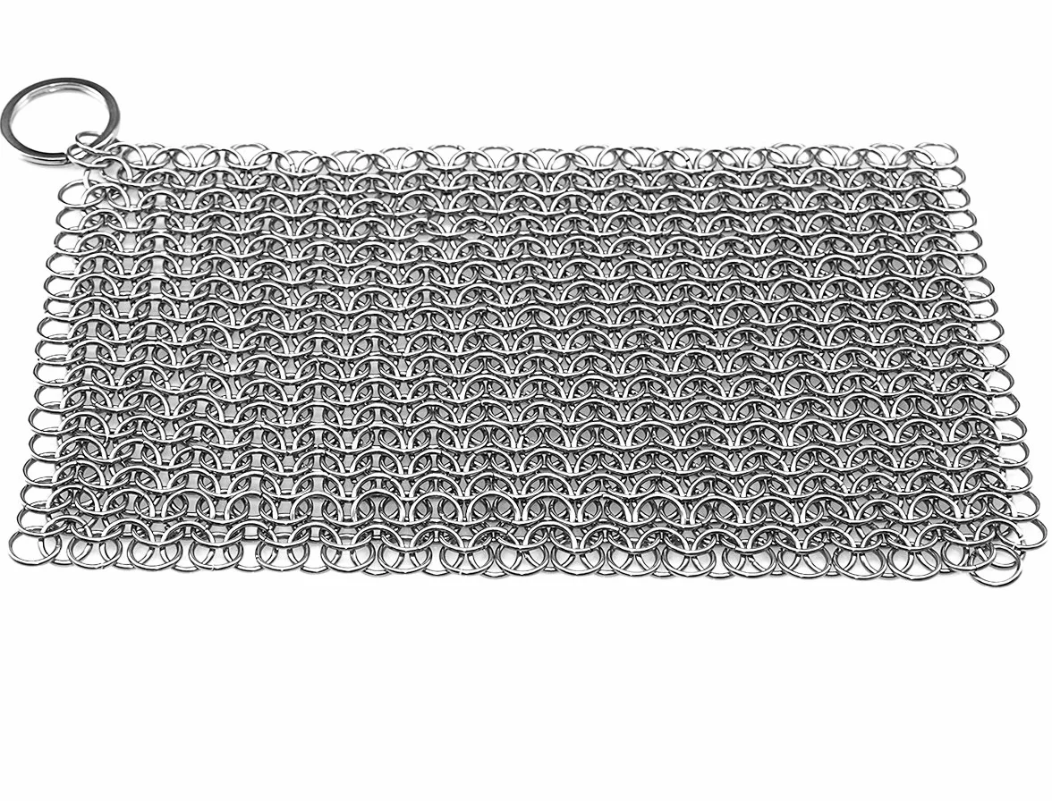 TOPULORS Żeliwna patelnia Chainmail szczotka do czyszczenia z pierścieniem wiszącym kwadrat 18x18 cm