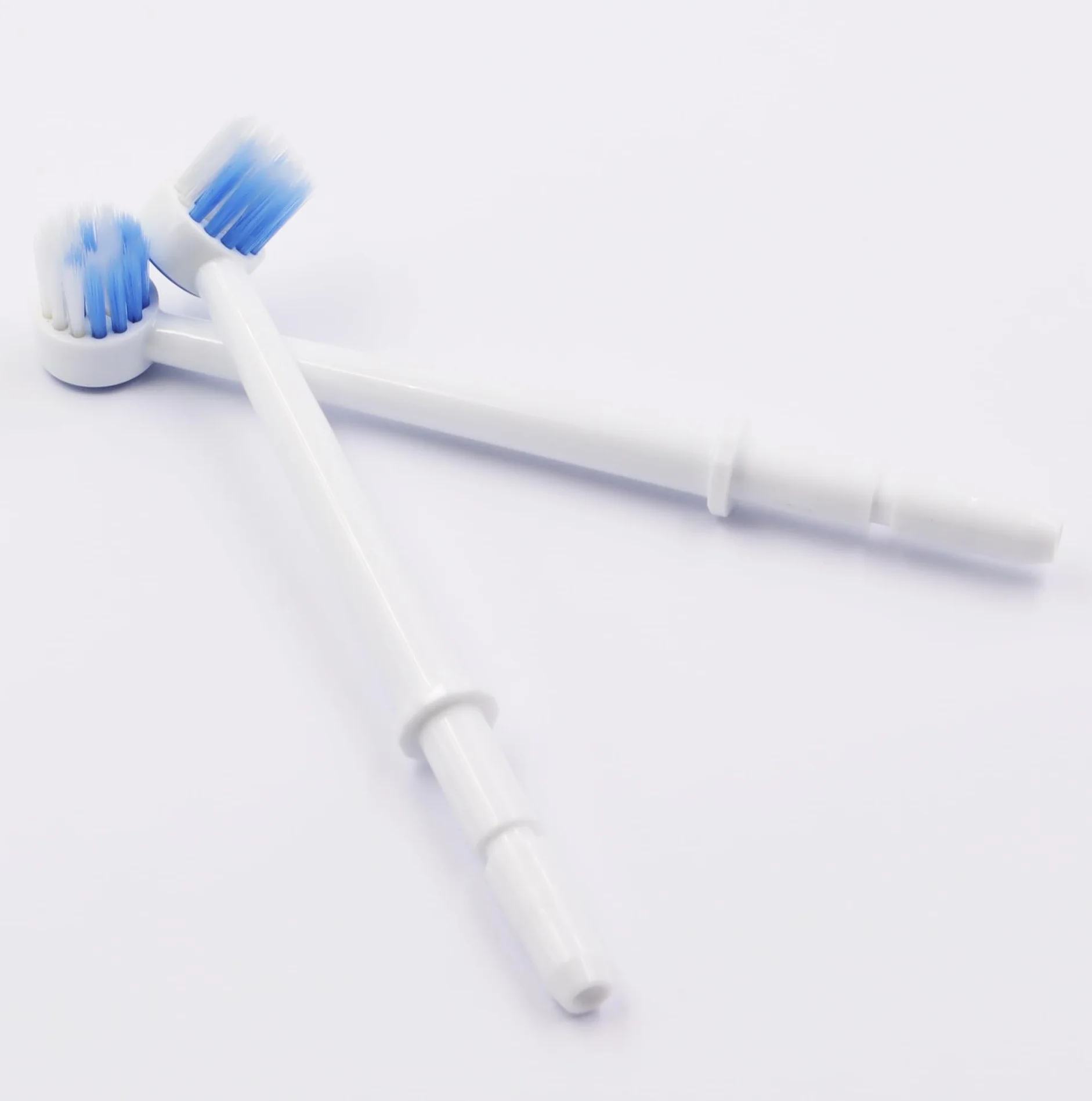 Zamienne końcówki kompatybilne z Waterpik WP-667; 4 końcówki głowicy szczotki; do wody wodnej Aquarius WP-660 WP-100 WP-900 WP-580