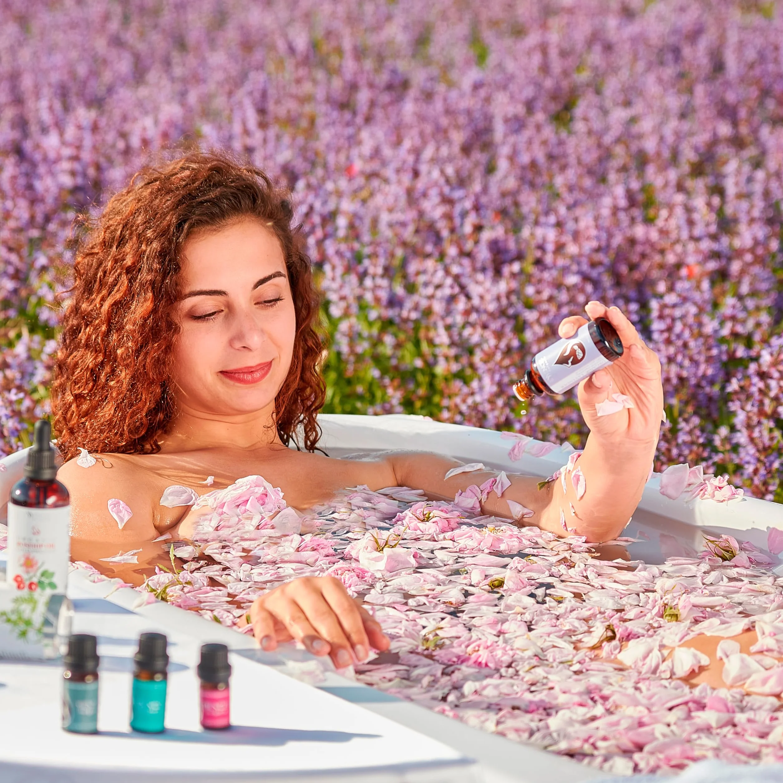Essences Bułgaria Organiczny Olejek Eteryczny z Lawendy 50ml Lavandula angustifolia | 100% Czysty i Naturalny | Nierozcieńczony | Klasa terapeutyczna | Gospodarstwo rodzinne | Destylowany z parą wodną