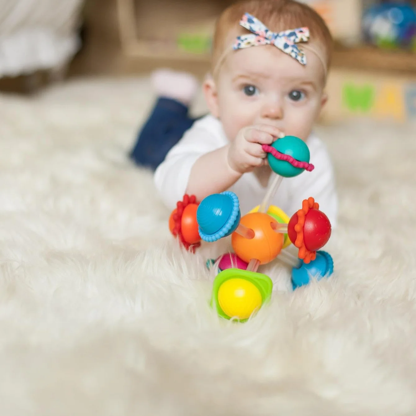 Fat Brain Toys Wimzle, sensoryczne zabawki Fidget dla małych dzieci, dzieci od 6 miesięcy