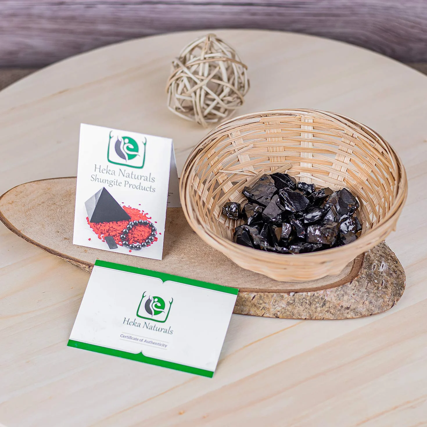Heka Naturals Shungite Elite Kamienie do Oczyszczania wody | Srebrnego połysku, Surowego Elitarnego Szlachetnego Szungitu do Oczyszczania Wody i Filtrowania | Naturalne i Autentyczne bryłki firmy Karelia (100)