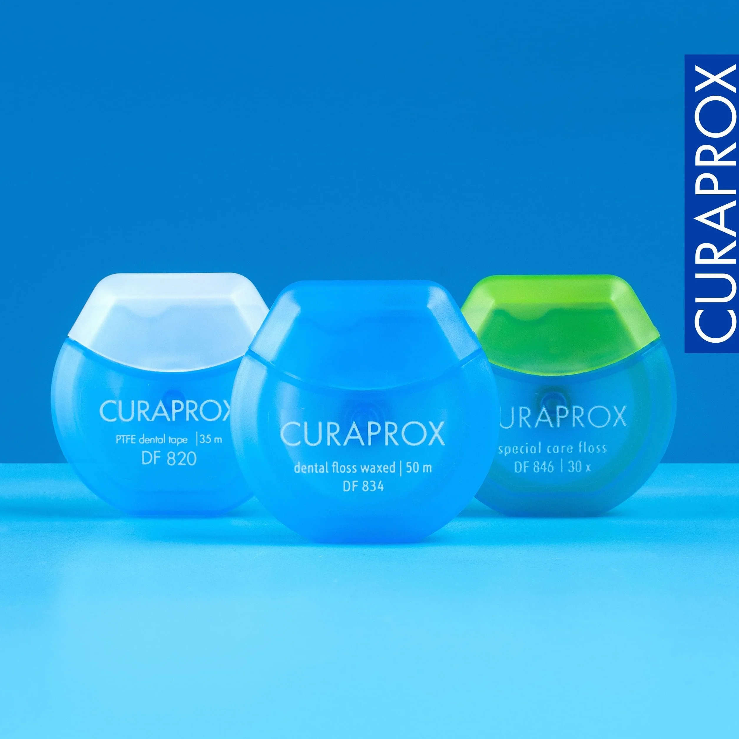 Curaprox DF 834 Nić Dentystyczna woskowana 50 m miętowy smak