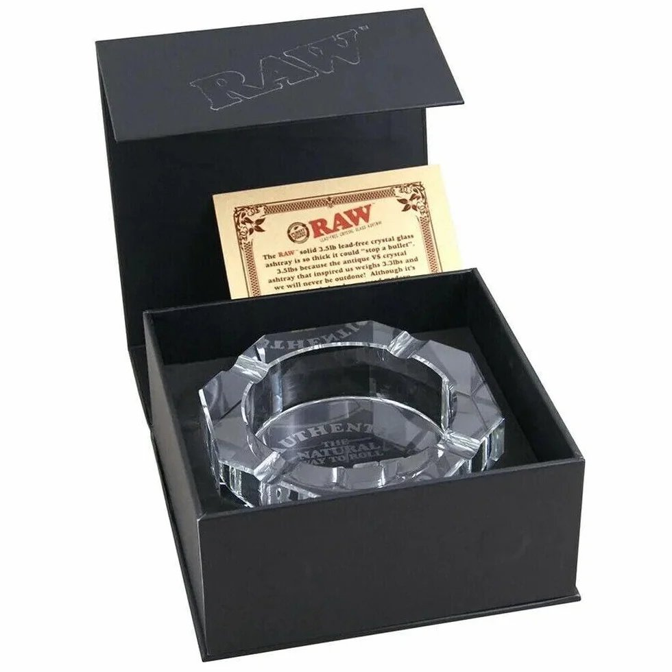 Regal RAW czarna metalowa popielniczka - 1 sztuka