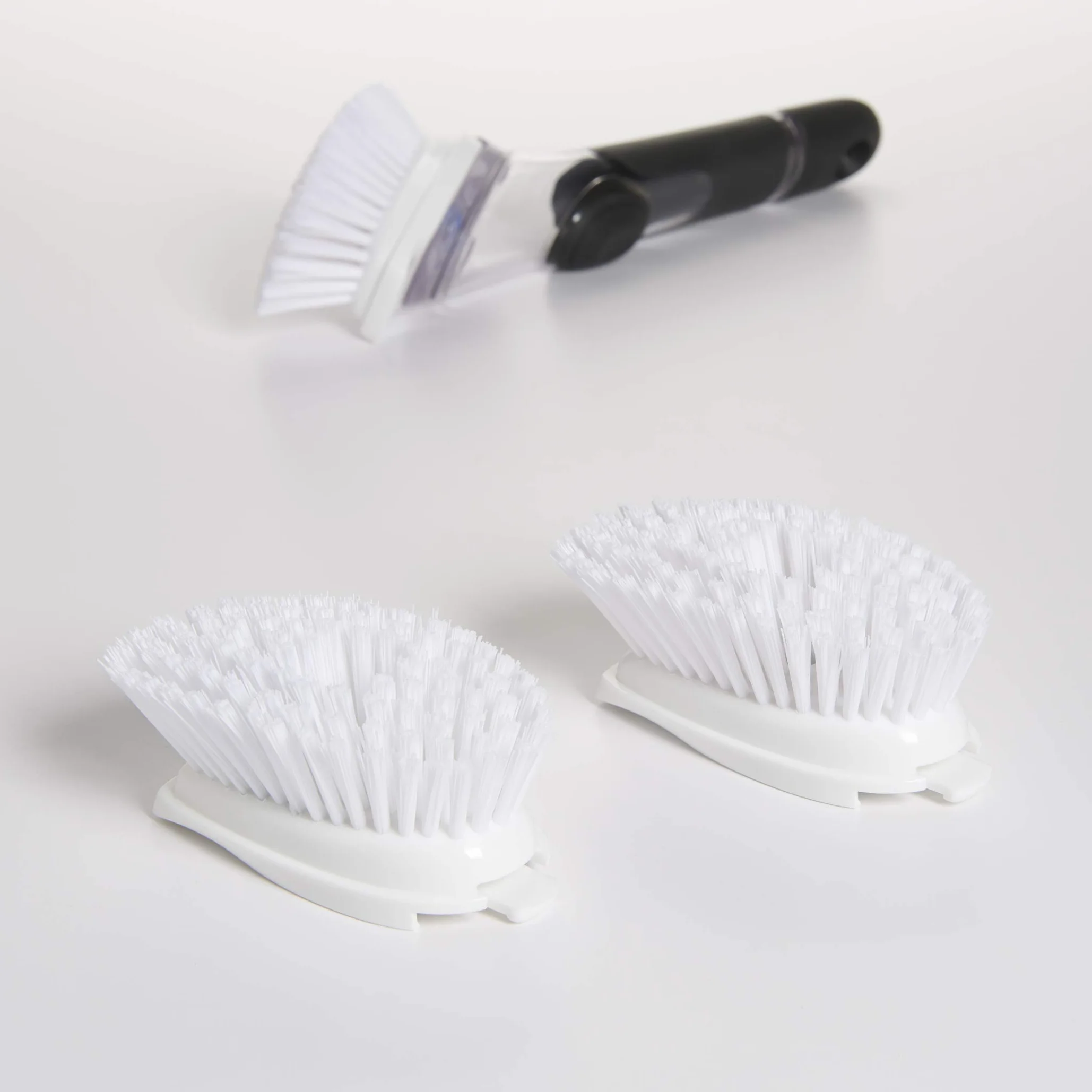 OXO Good Grips Dozowanie mydła wkłady do szczotek, 2 sztuki, białe, nylonowe włosie