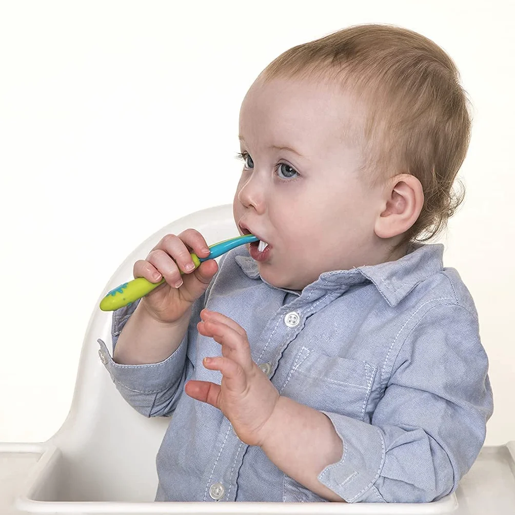 Nuby ID754 3-częściowy zestaw szczoteczek do zębów