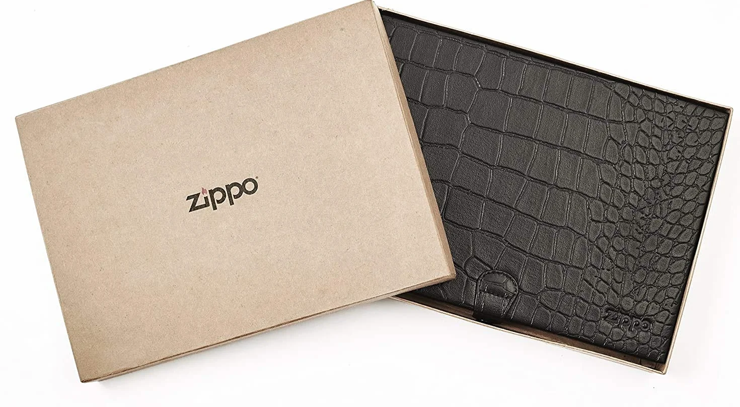 Zippo Collector's Case To Futerał na Zapalniczki Sztormowe, ze Wzorem Skóry Aligatora, Czerwona Aksamitna Wyściółka, Miejsce na 8 Zapalniczek, optymalna dla Kolekcjonerów