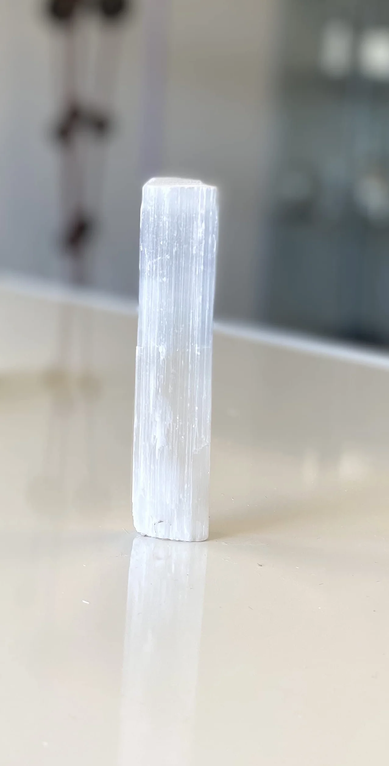 Selenit Crystal kamień energetyczny kamień leczniczy selenit uzdrawiające kryształy kamienie szlachetne geo kryształ Maroko