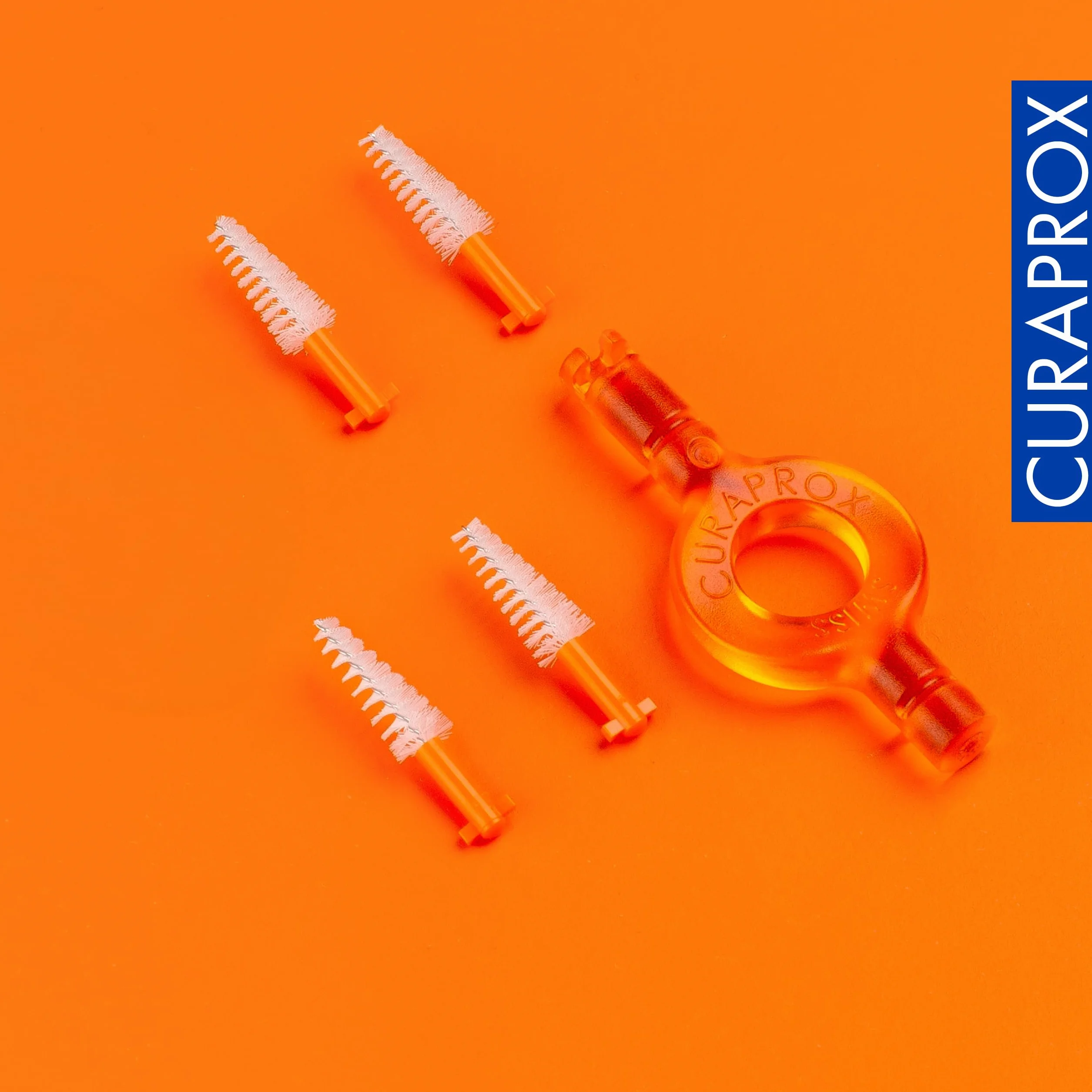 Curaprox Interdental Brush Refill Ortho Size 14 4-Pack Ultra-cienkie włókna pomarańczowy