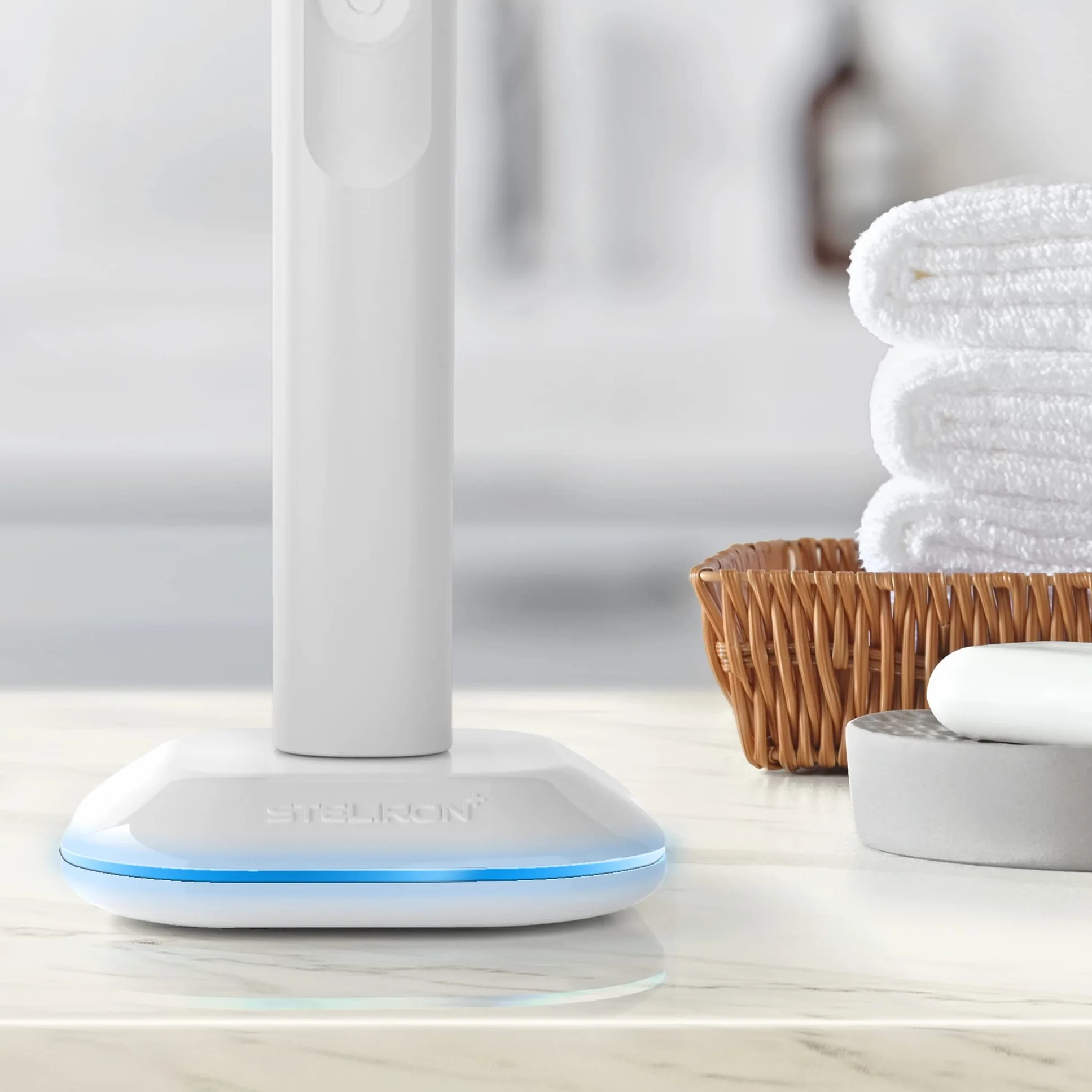 Galvanox Elektryczna ładowarka do szczoteczek zębów Braun ORAL-B 3757 USB biała