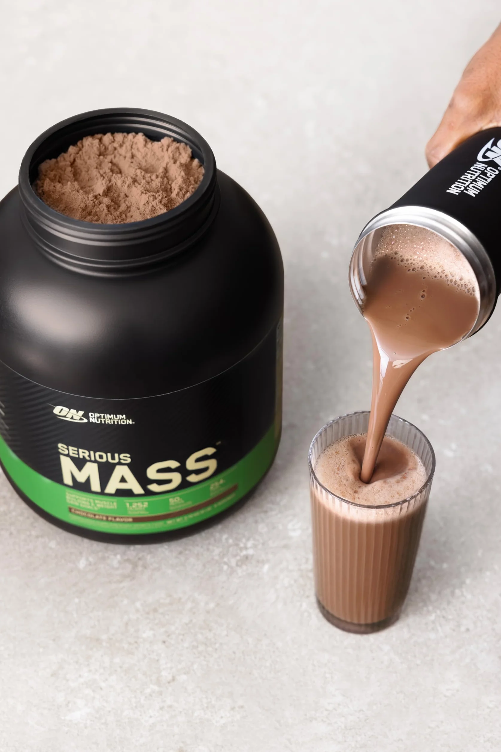 Optimum Nutrition Serious Mass Gainer Wysokokaloryczna Odżywka Białkowa Waniliowy 2,73 kg 8 Porcji