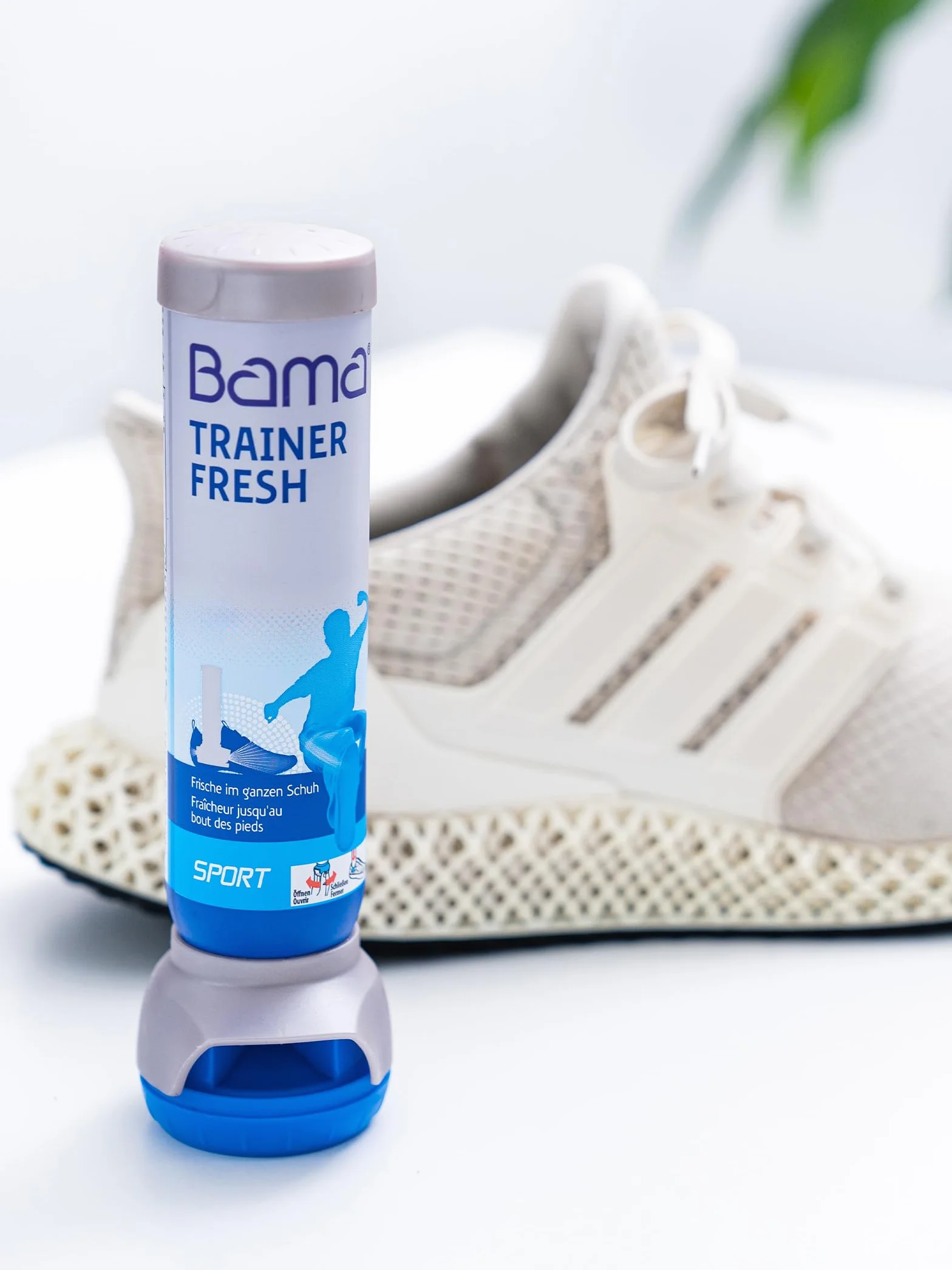 Dezodorant Odświeżający do Butów Spray Neutralizujący Zapachy Zestaw 2x 100ml BAMA