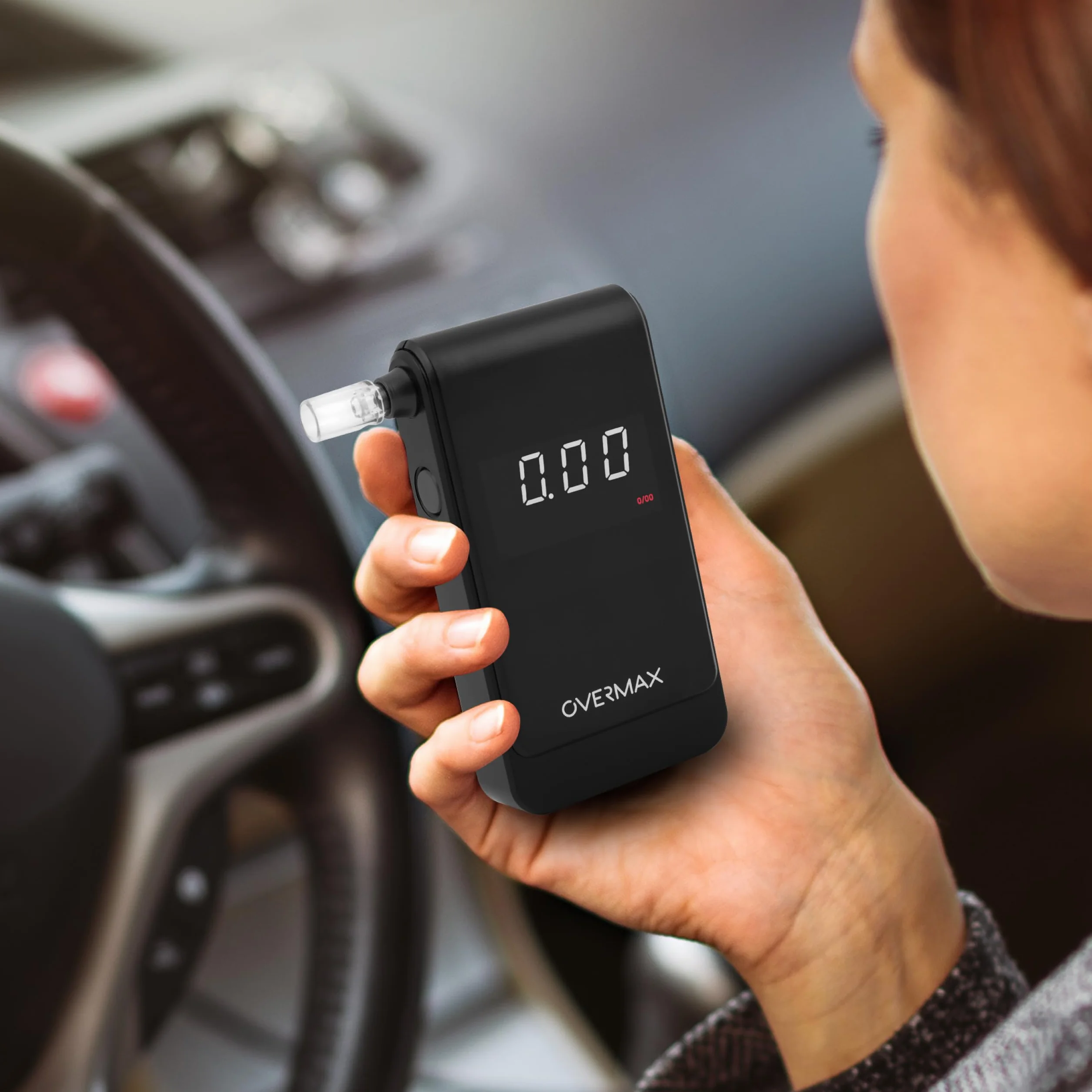 OVERMAX AD-10 Alkomat, Osobisty Miernik Alkoholu, Precyzyjny Pomiar +/- 0,05 ‰ / 0,005% BAC, 15 Ustników, Czas Reakcji 5 sekund Pamięć Pomiarów, Kalibracja, Baterie 2 x AAA