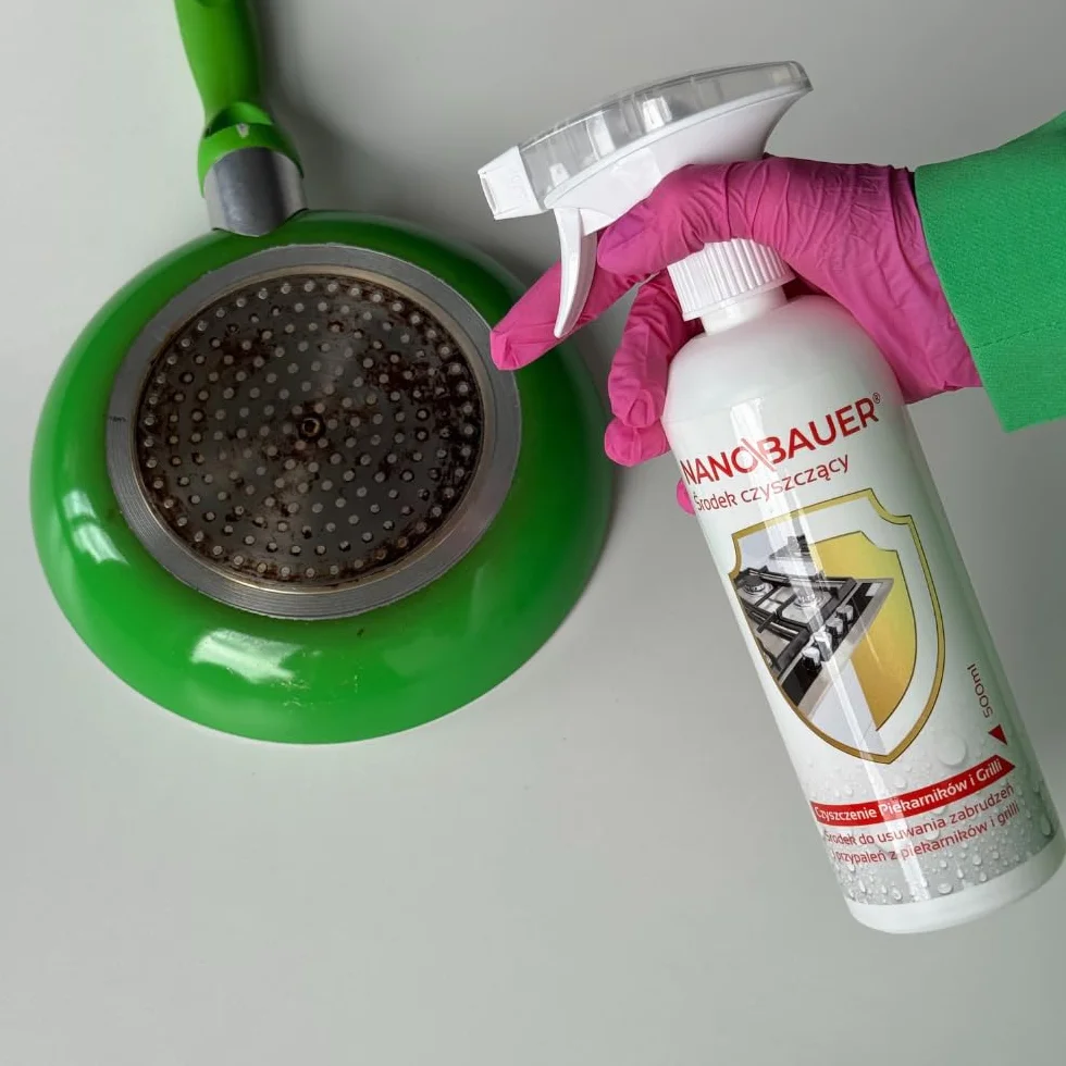 Skuteczny, silnie czyszczący płyn do usuwania przypalonych zabrudzeń | NANOBAUER Środek do czyszczenia piekarników i grilli | Spray | Pojemność 500 ml