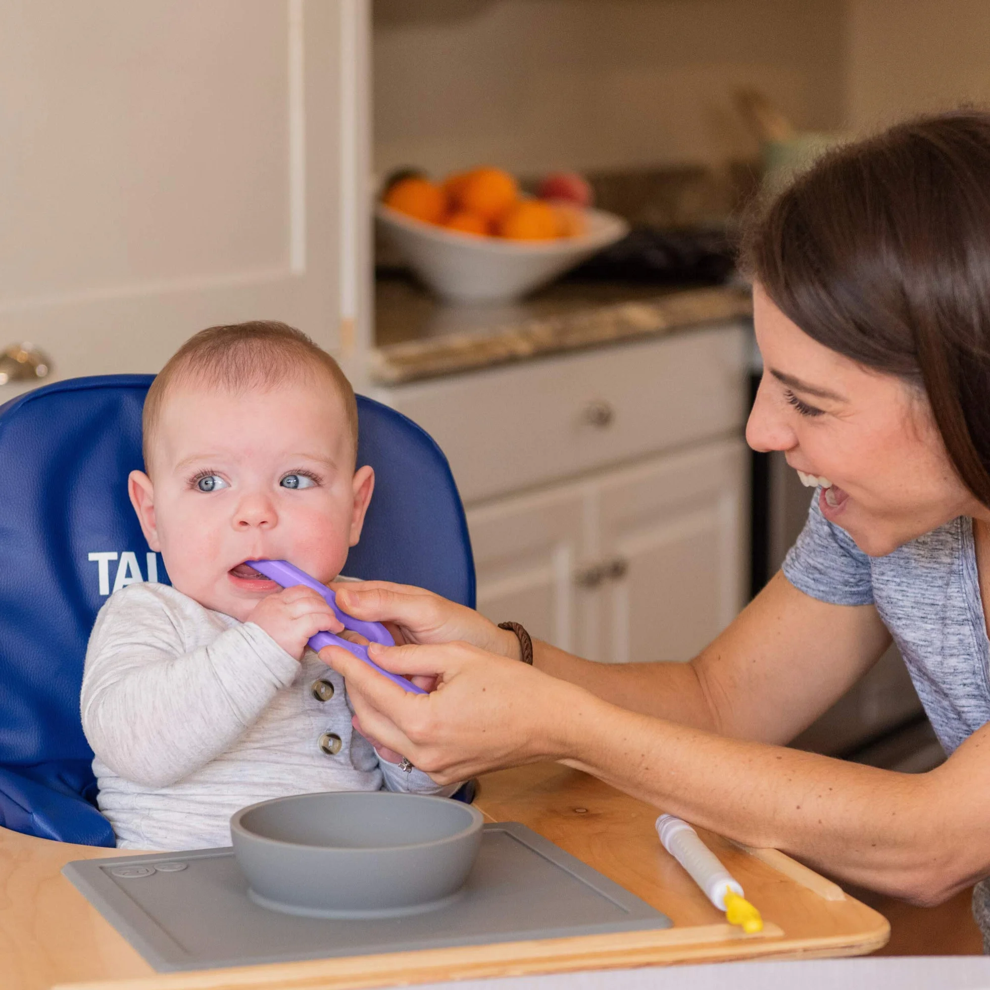 TalkTools Chewy Combo Green and Purple - Oral Motor Sensory Tool dla małych dzieci i dzieci, poprawia żucie, gryzienie i przejrzystość mowy, alternatywa dla bezpiecznej i dotykowej terapii |