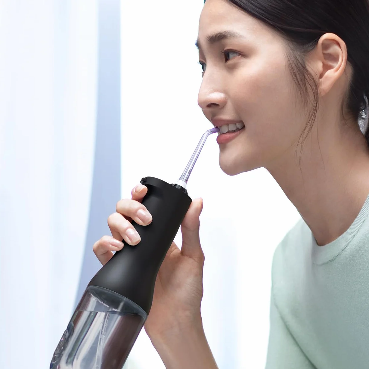 Philips Sonicare Bezprzewodowy irygator do jamy ustnej Power Flosser i szczoteczka elektryczna Philips Sonicare DiamondClean 9000 — czyste zęby i dziąsła, usuwanie płytki nazębnej, czarny (HX3886/43)