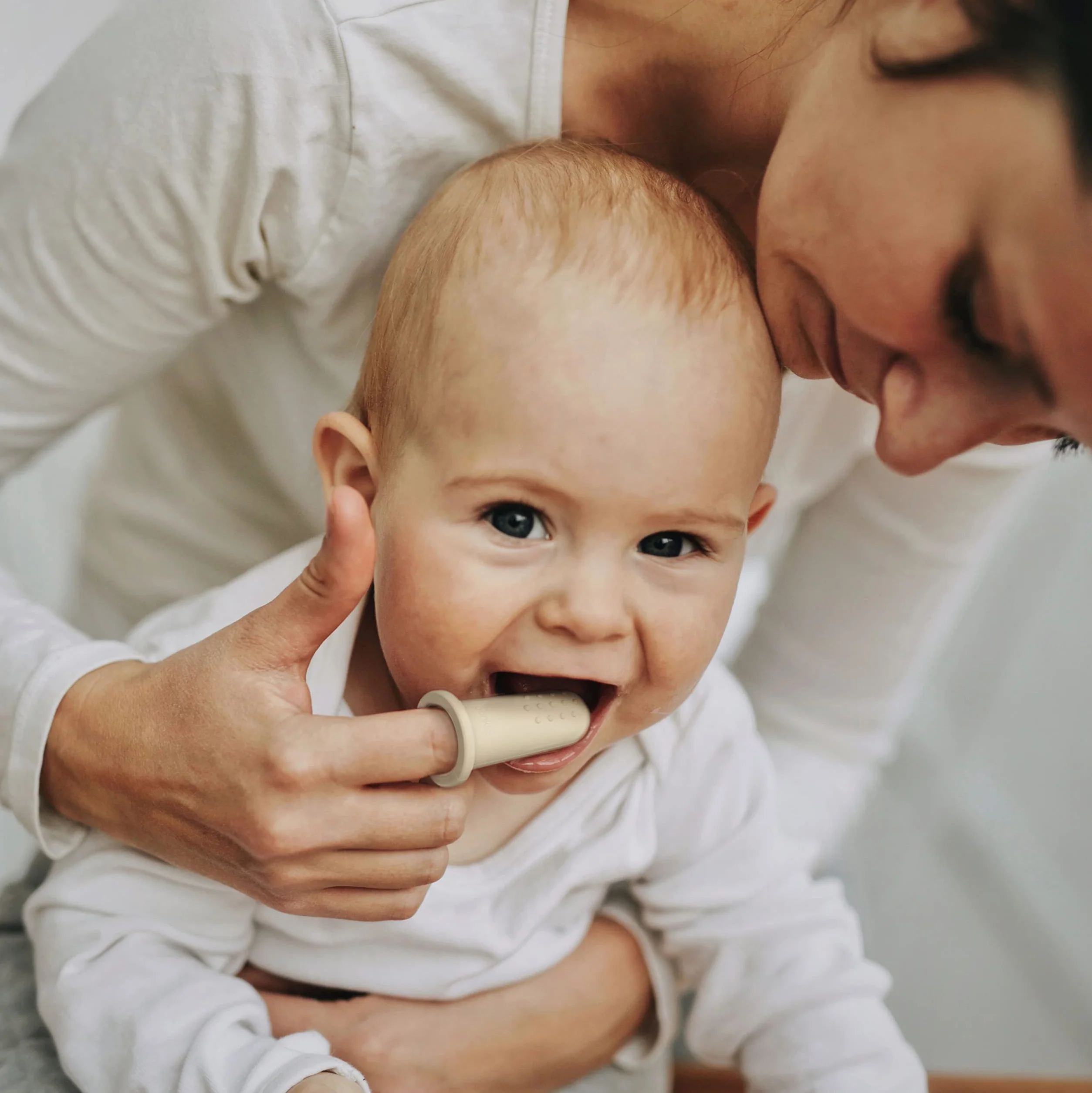 Moonkie Szczoteczka do Zębów dla Niemowląt, 2 szt Silikonowa Szczoteczka do Zębów Finger, bez BPA, Miękka i Wygodna, Masażem Dziąseł, Baby Oral Cleaner od 3 Miesięcy(Szaroniebieski/Mięta)