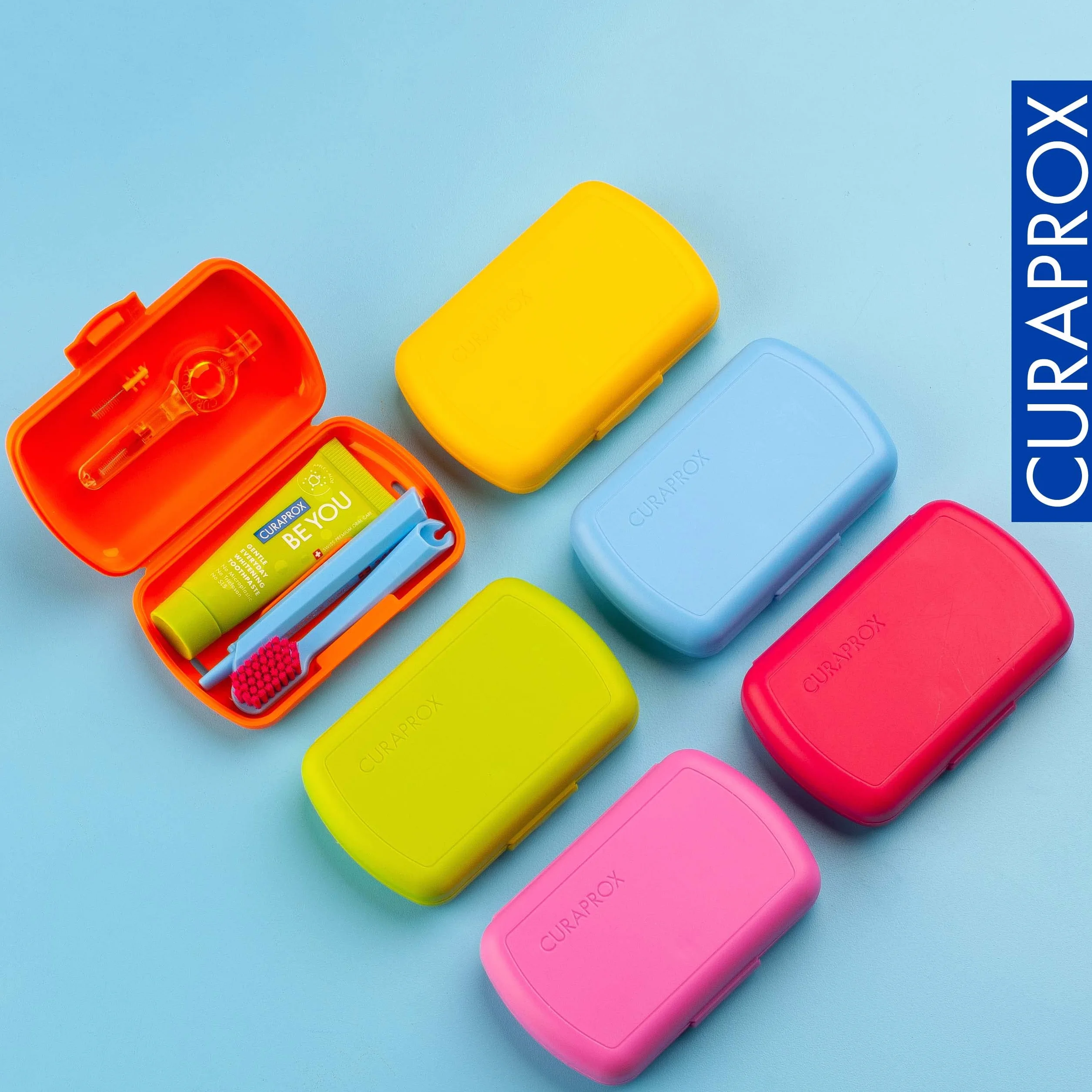 CURAPROX Zestaw Podróżny Szczoteczka CS 5460 z pastą do zębów "Be You" | 2 szczoteczki międzyzębowe CPS Prime 07 i 09 / zestaw do pielęgnacji zębów 9,5 cm x 6 cm/Niebieski/Made in Switzerland