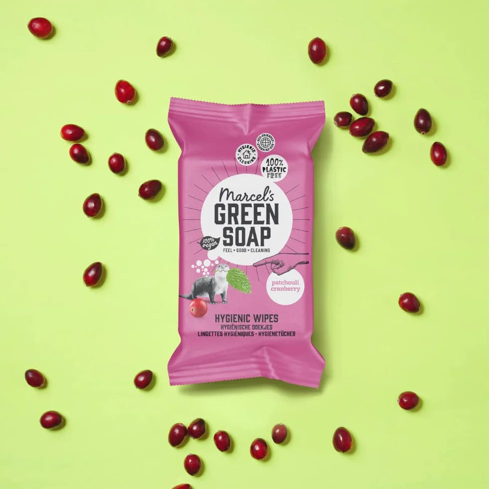 Marcel's Green Soap chusteczki nawilżane biodegradowalne paczula i żurawina 60 sztuk