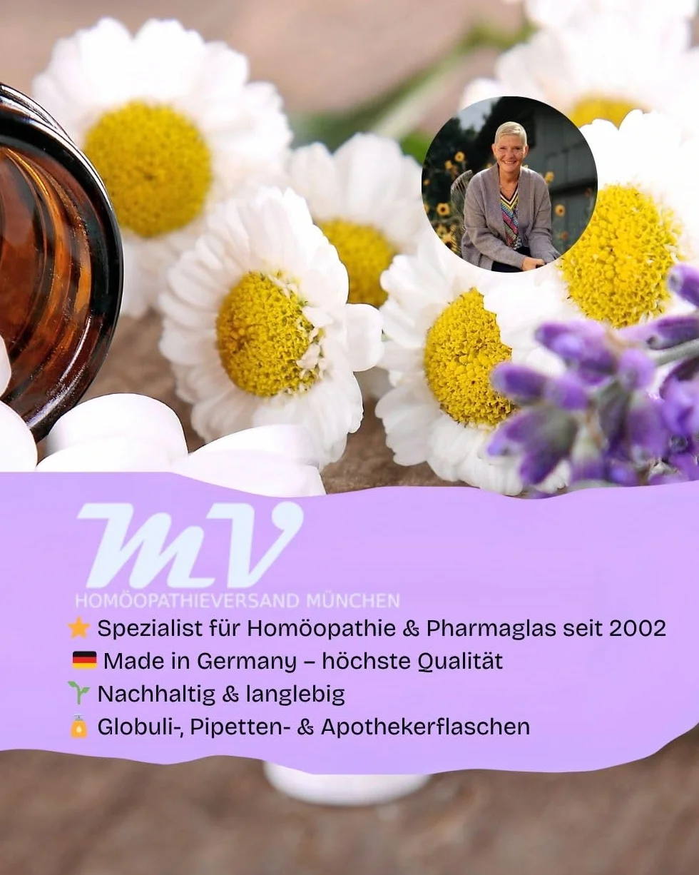 Homeopatyczna apteczka awaryjna z 4 butelkami z brązowego szkła UV i etykietami, skóra malinowa