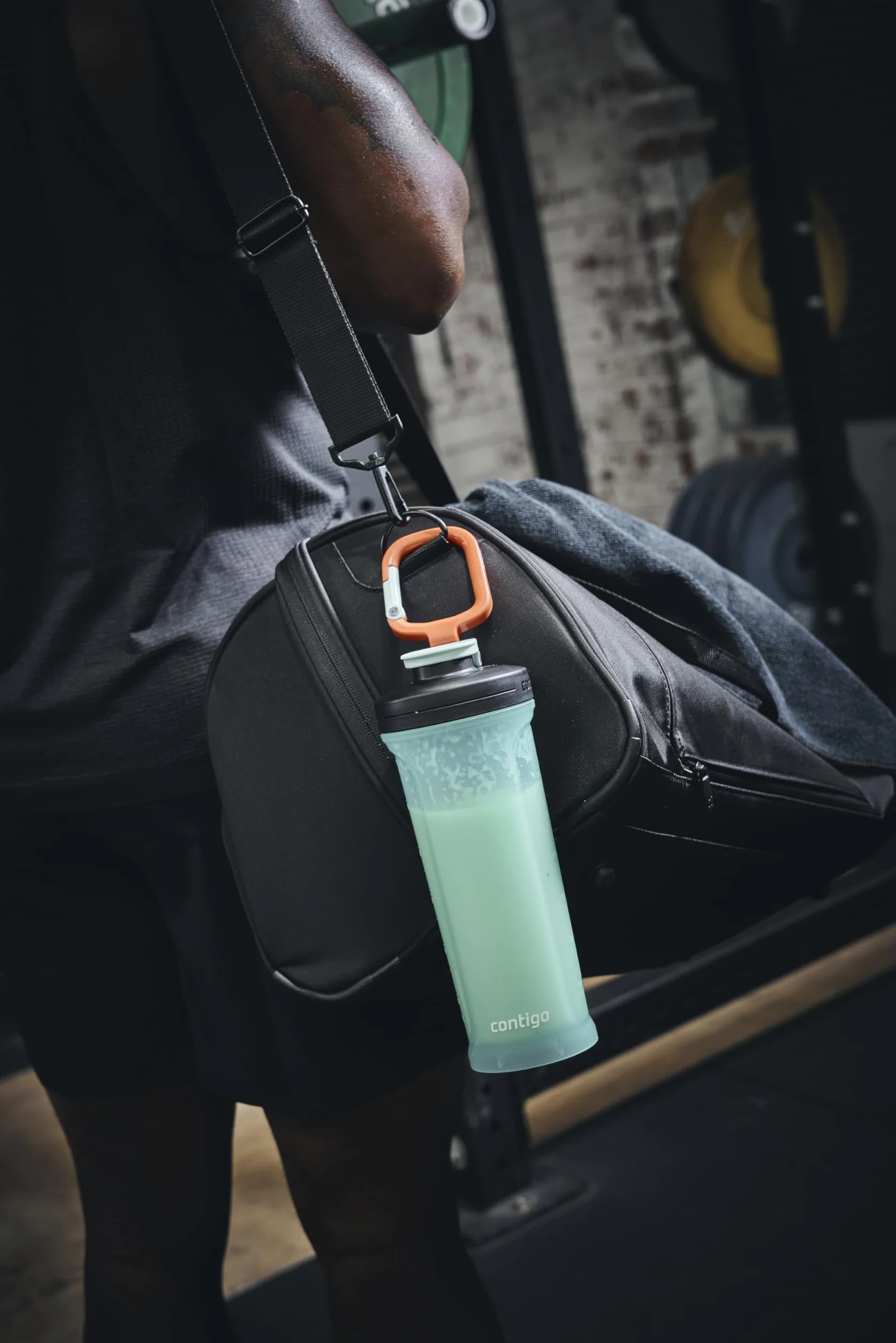 Contigo Shake & Go 2.0 Butelka z wytrząsaczem proteinowym, z kulką mieszającą, duży blender bez BPA, idealna do pudru proteinowego, koktajli odżywczych lub smoothie, szczelna butelka sportowa shake,